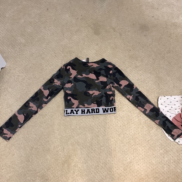 Camouflage crop top. Size xs. Lightly used. Words “work hard play hard” on end - Picture 6 of 6
